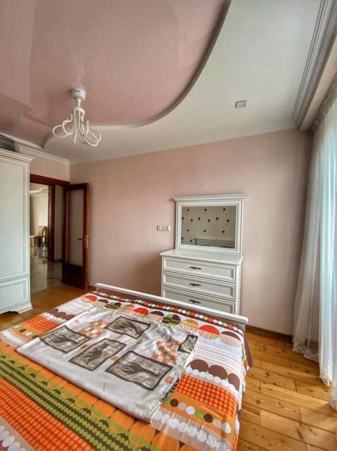 Apartment Dolphin Batumi Zewnętrze zdjęcie