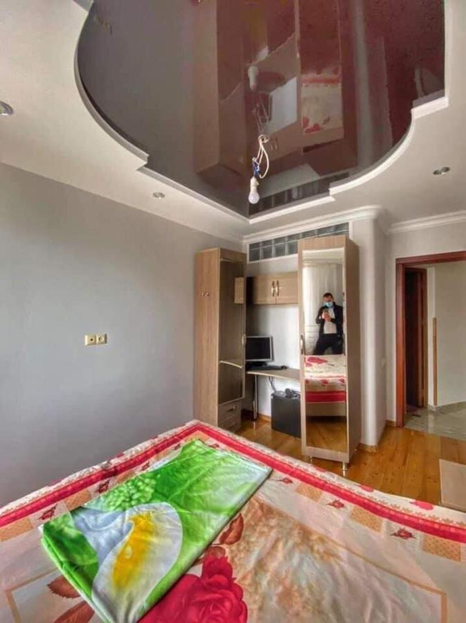 Apartment Dolphin Batumi Zewnętrze zdjęcie
