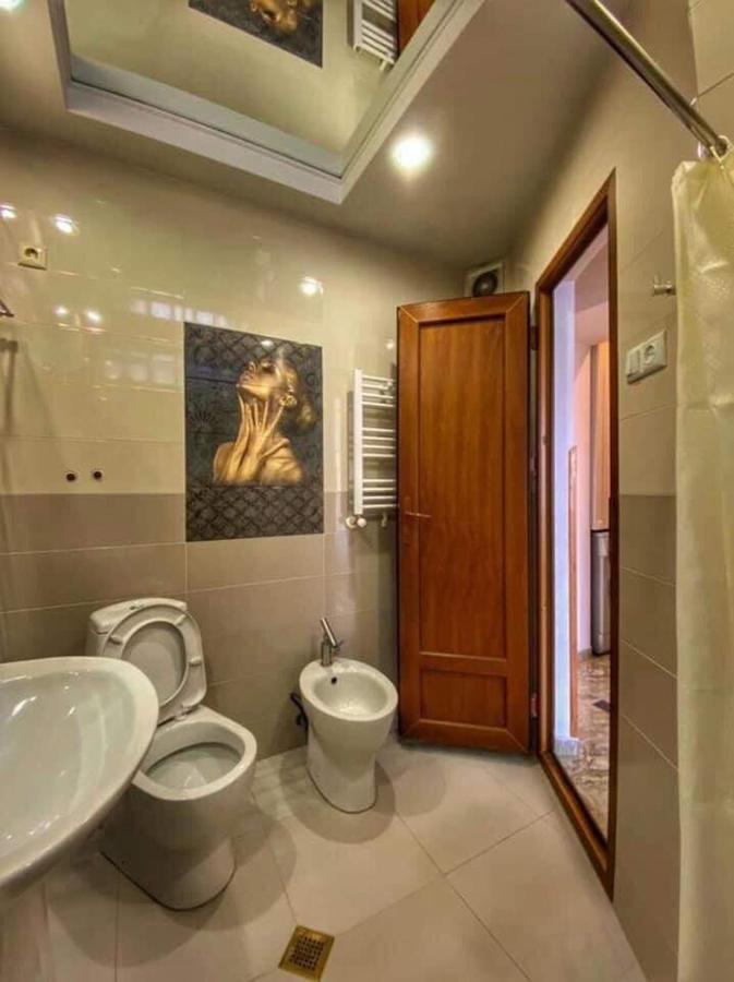 Apartment Dolphin Batumi Zewnętrze zdjęcie