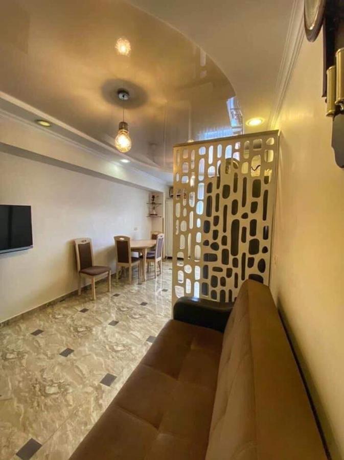 Apartment Dolphin Batumi Zewnętrze zdjęcie
