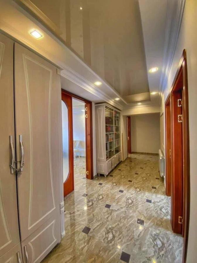 Apartment Dolphin Batumi Zewnętrze zdjęcie