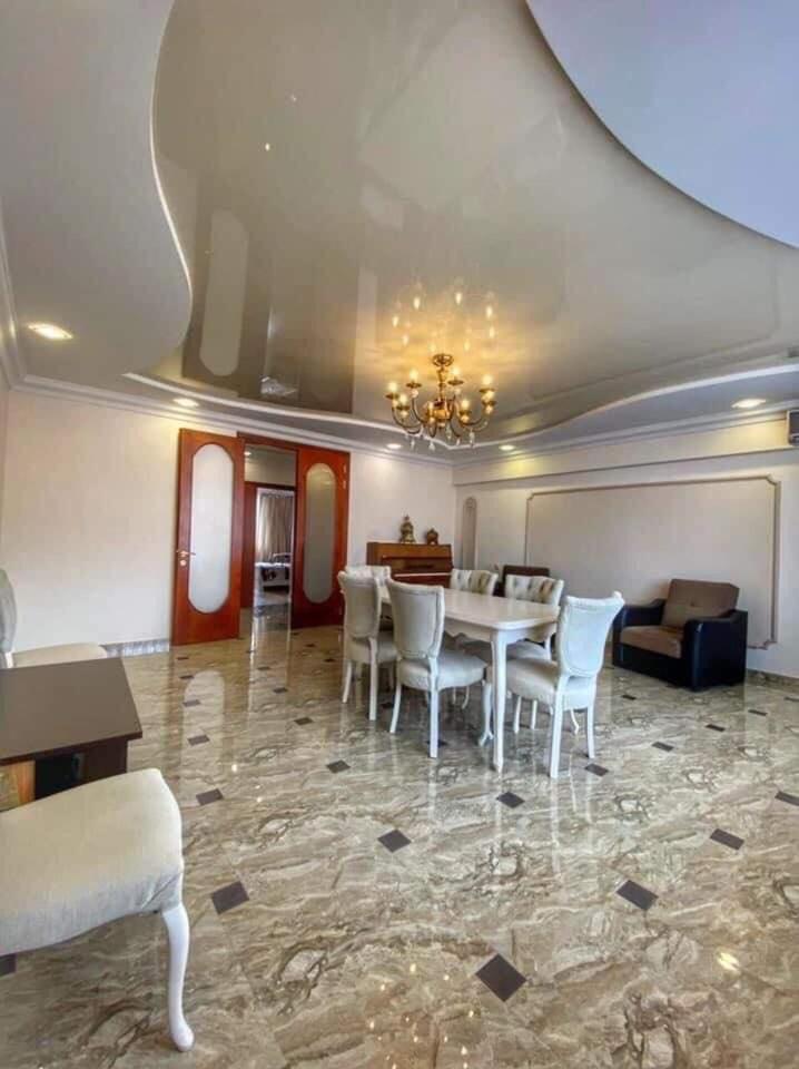 Apartment Dolphin Batumi Zewnętrze zdjęcie